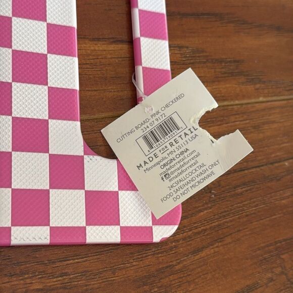 NWT Bullseye’s Playground Pink White Checkered Cutting Board 15” x 8.5” - Picture 6 of 6